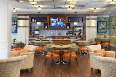 Common area dining room with cozy seating