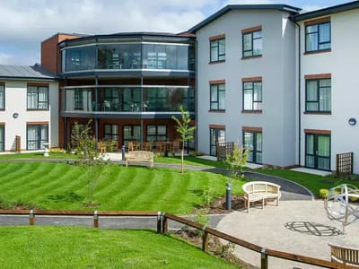Outdoor view of the Chawley Grove building and garden area