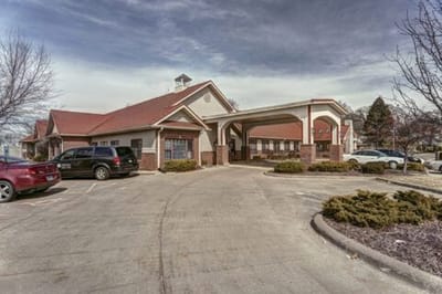 Exterior view of Charter Senior Living of Moline