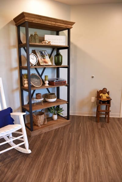 Interior shelf decor in a common area