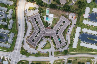 Aerial view of the Cresthaven Senior Living facility