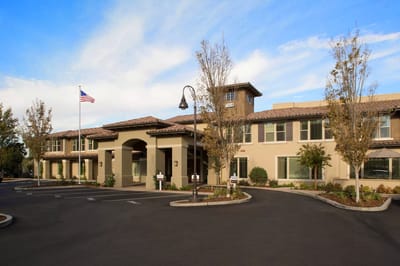 Front exterior view of Oakmont of Concord facility