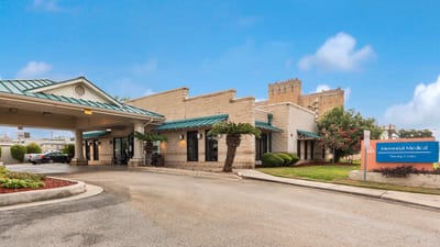 Exterior view of Memorial Medical Nursing Center