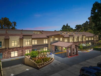 Exterior view of Peninsula Pointe by Cogir
