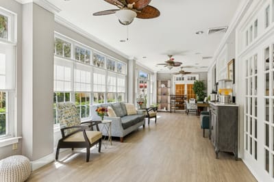 Bright and spacious common area with seating.