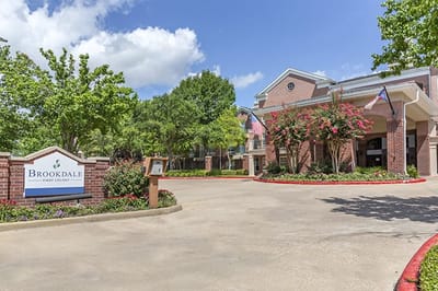 Exterior view of Brookdale at Home Houston First Colony