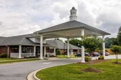 Exterior view of Ashton Health and Rehabilitation entrance