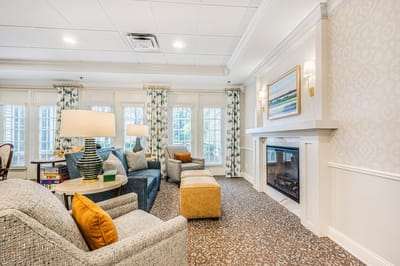 Bright and inviting common area with comfortable seating
