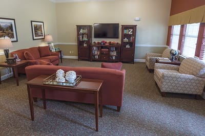 Cozy common area with couches and decor