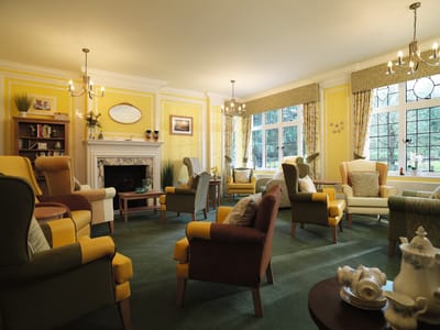 Bright and inviting common area with comfortable seating