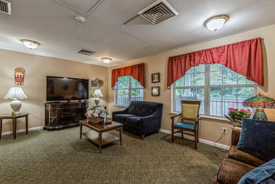 Cozy common area with seating and decorations