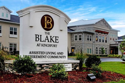 Exterior view of The Blake at Kingsport sign and building