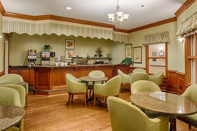 Cozy common area with tables and chairs
