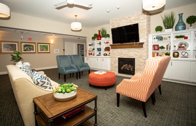 Cozy common area with seating and décor