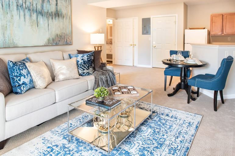 Interior living space with cozy furniture and décor
