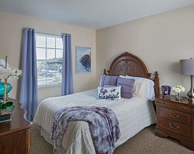 Cozy bedroom with a beautiful decor and natural light