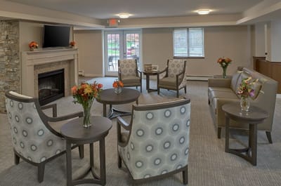 Common area with seating and flowers