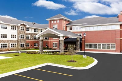Exterior view of Clarendale of Algonquin with landscaping