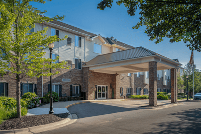 Front entrance of American House Sterling Woods