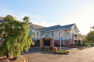 Exterior view of Brandywine The Gables with landscaping