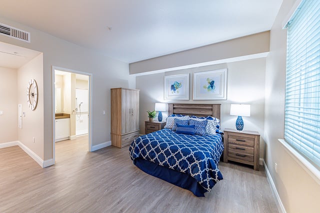 Bright, well-furnished resident bedroom