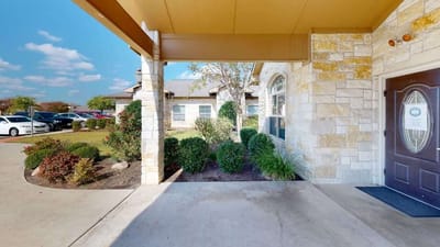 Exterior view of Canyon Creek Memory Care Community entrance