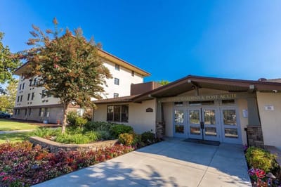The exterior entrance of Ararat Gardens facility