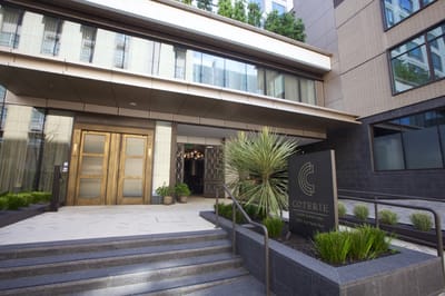 Front entrance of Coterie Cathedral Hill facility