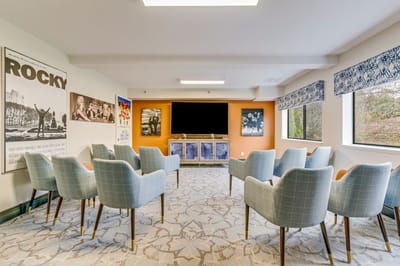 Interior common area with seating arrangement and decor