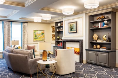 Bright and inviting common area with comfortable seating