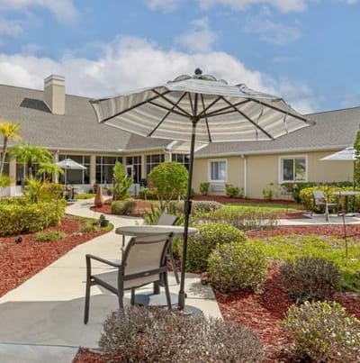 Beautiful outdoor space with umbrellas and pathways.
