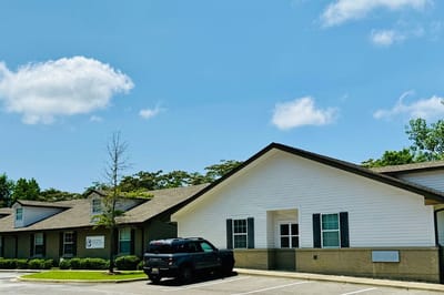 Exterior view of Volante Senior Living facility