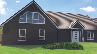 Exterior view of a residential building at Wiltshire Leisure Village