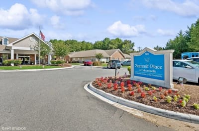 Exterior view of Summit Place of Mooresville with signage