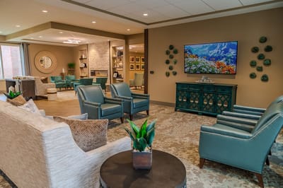 Bright common area with comfortable seating and decorations