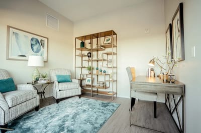 Bright, well-furnished interior living space