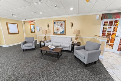 Common area with seating and decor