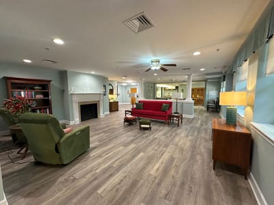 Comfortable common area with seating and fireplace
