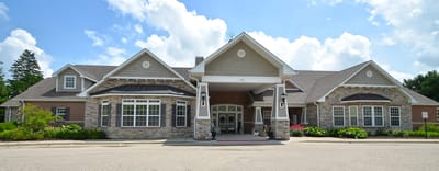 Exterior view of Bickford of Crystal Lake