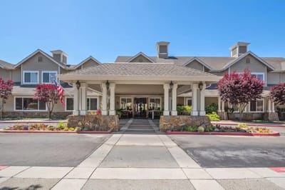 Front entrance of Aegis Living Moraga with landscaping