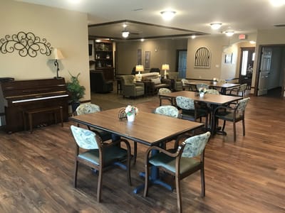 Cozy common area with tables and seating