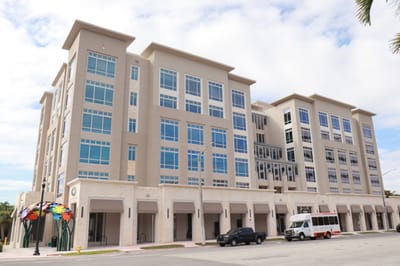 Exterior view of the Sunrise of Coral Gables facility