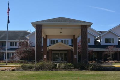 Front entrance of StoryPoint Grand Rapids West