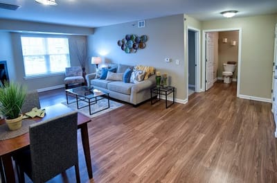 Spacious living area in an assisted living facility