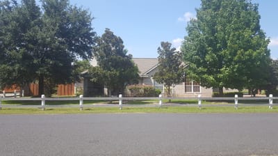 Exterior view of Shenandoah Assisted Living building