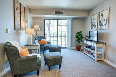 Cozy common area with comfortable seating