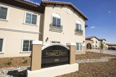 Exterior view of The Pointe at Summit Hills building