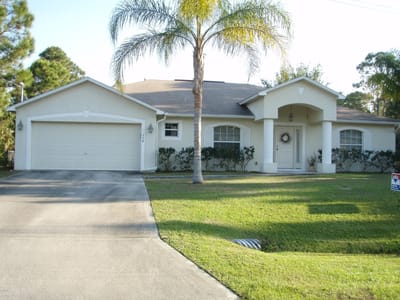 Exterior view of a residential senior living facility