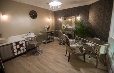 A serene salon space with elegant decor