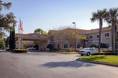 Building exterior of Life Care Center of Pensacola
